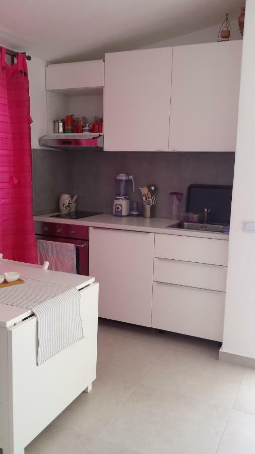 Apartment Robic ヴィル エクステリア 写真