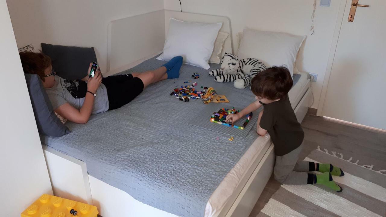 Apartment Robic ヴィル エクステリア 写真